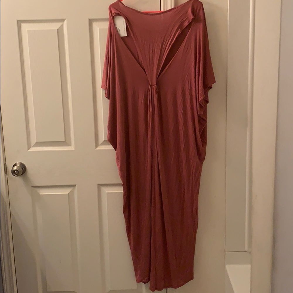 Vacay ready - Picture 2 of 3